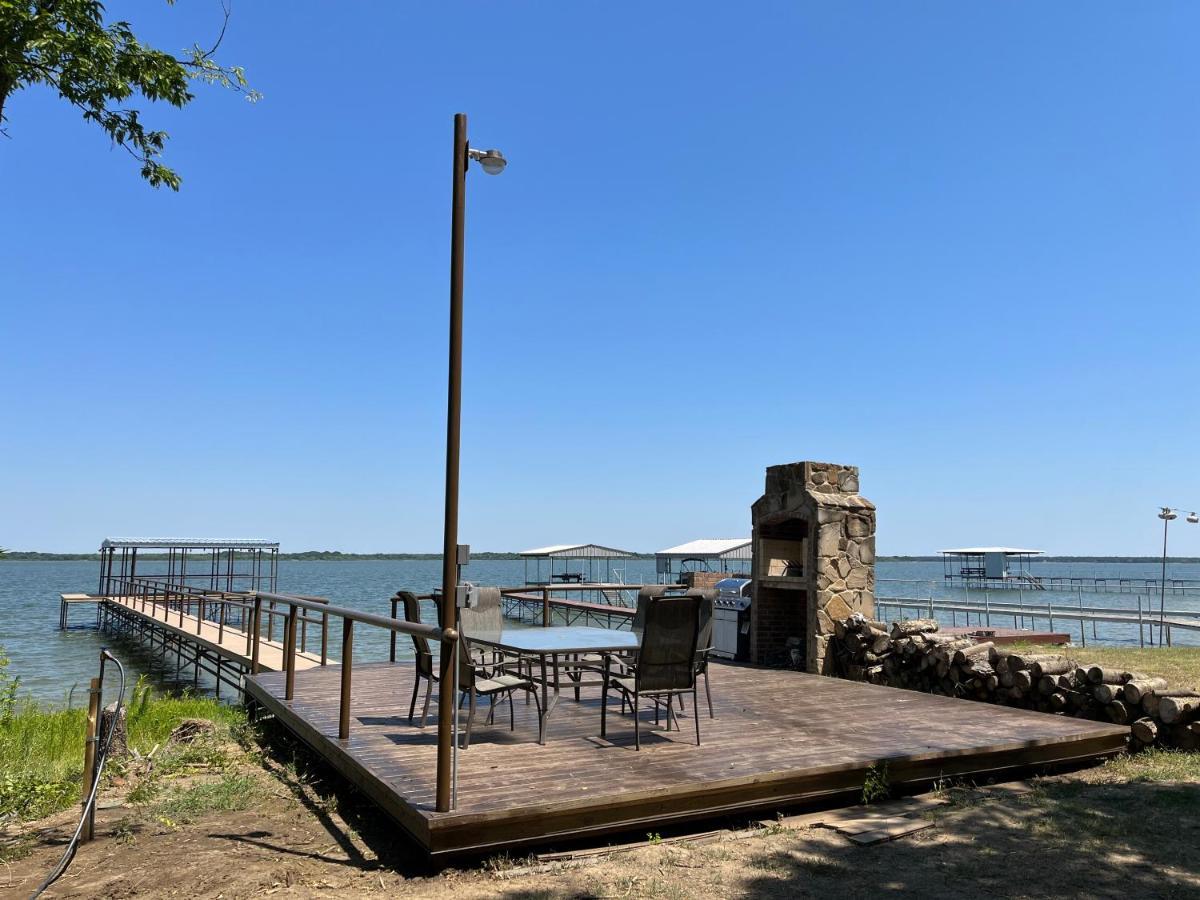 Beautiful Lakefront House In Private Woods Hawk Cove Luaran gambar
